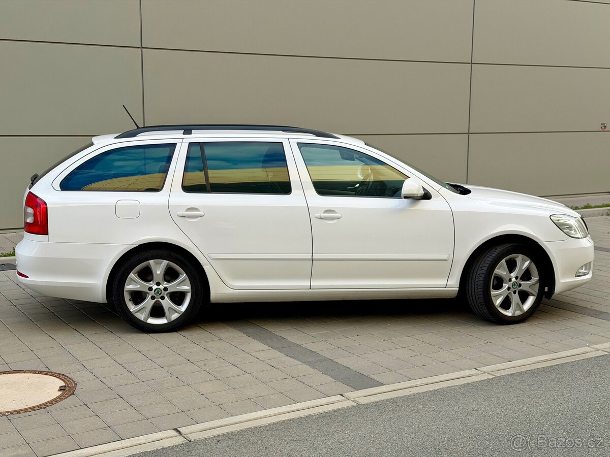 ŠKODA OCTAVIA II FACELIFT 1.8TSI ELEGANCE - 2