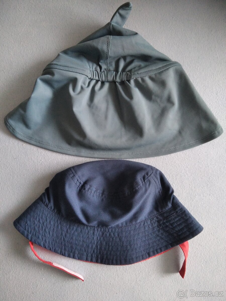 Klobouček + čepice na koupání na věk 6-12 měsíců - 2