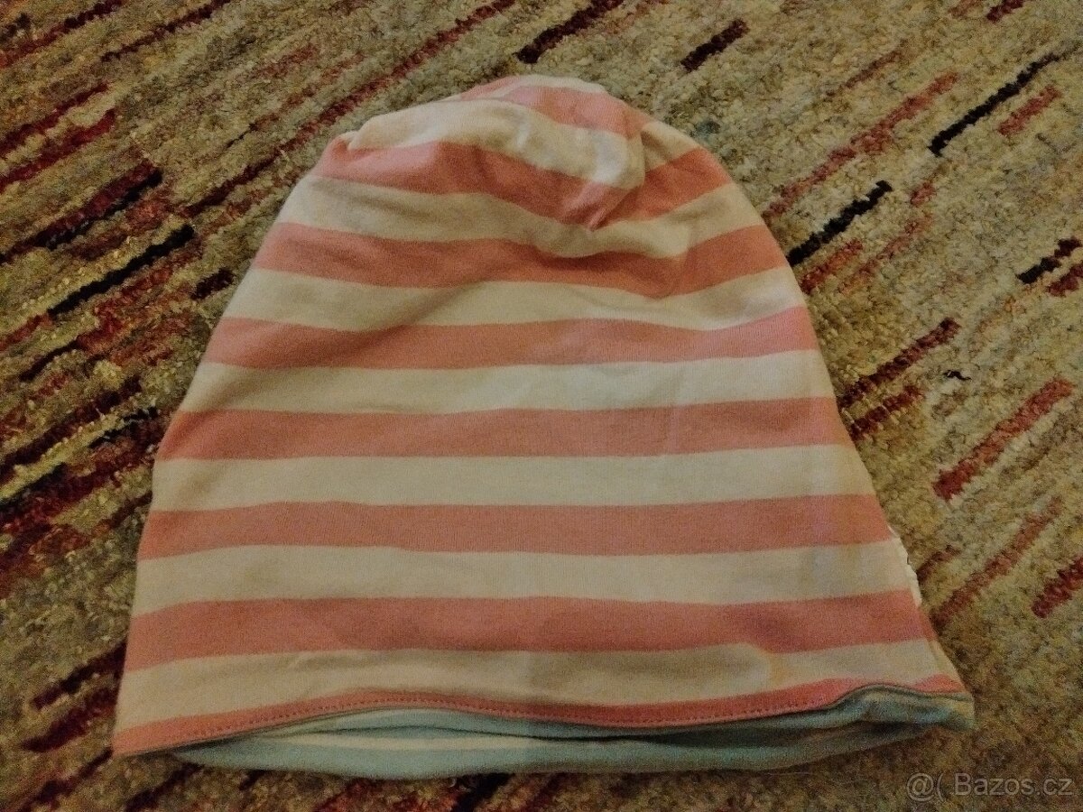 Dívčí čepičky a rukavičky - 2