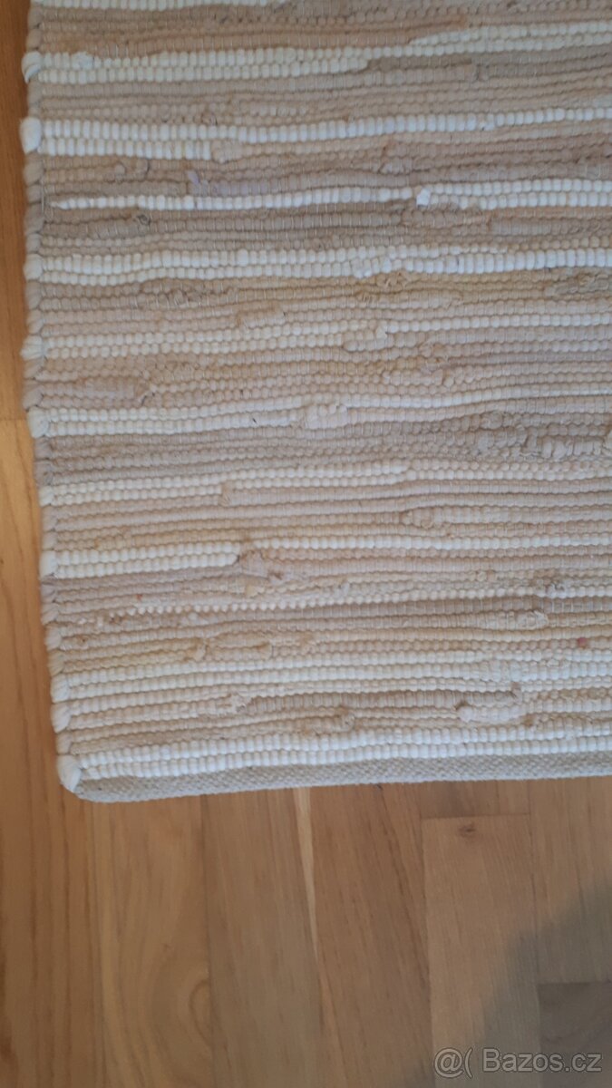 Krátce použitý kobereček 118×60 - 2