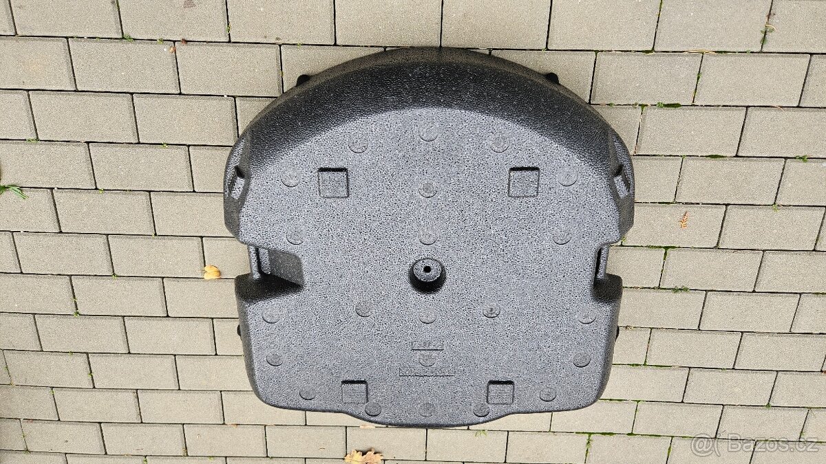 Polystyrenová výplň rezervy Toyota RAV4, nová - 2