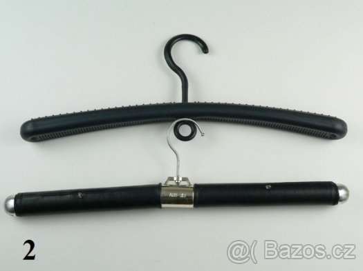 Šatní ramínka - 2