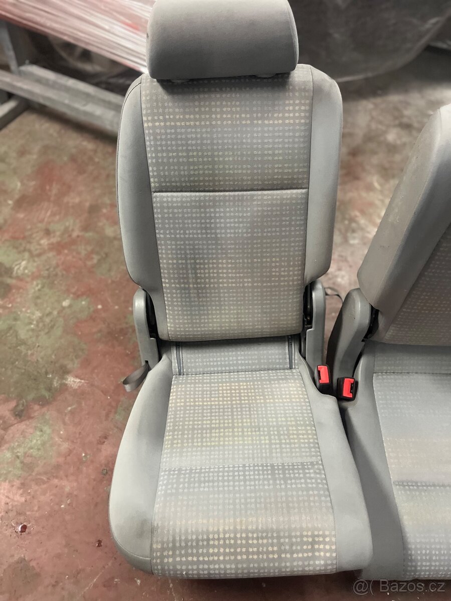 Vw Caddy Live Mk2 druhá řada sedadel - 2
