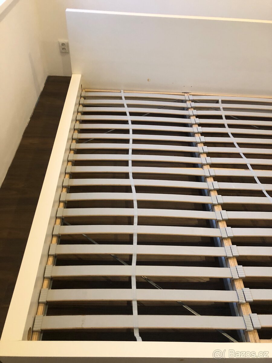 Manželské postel malm - 2