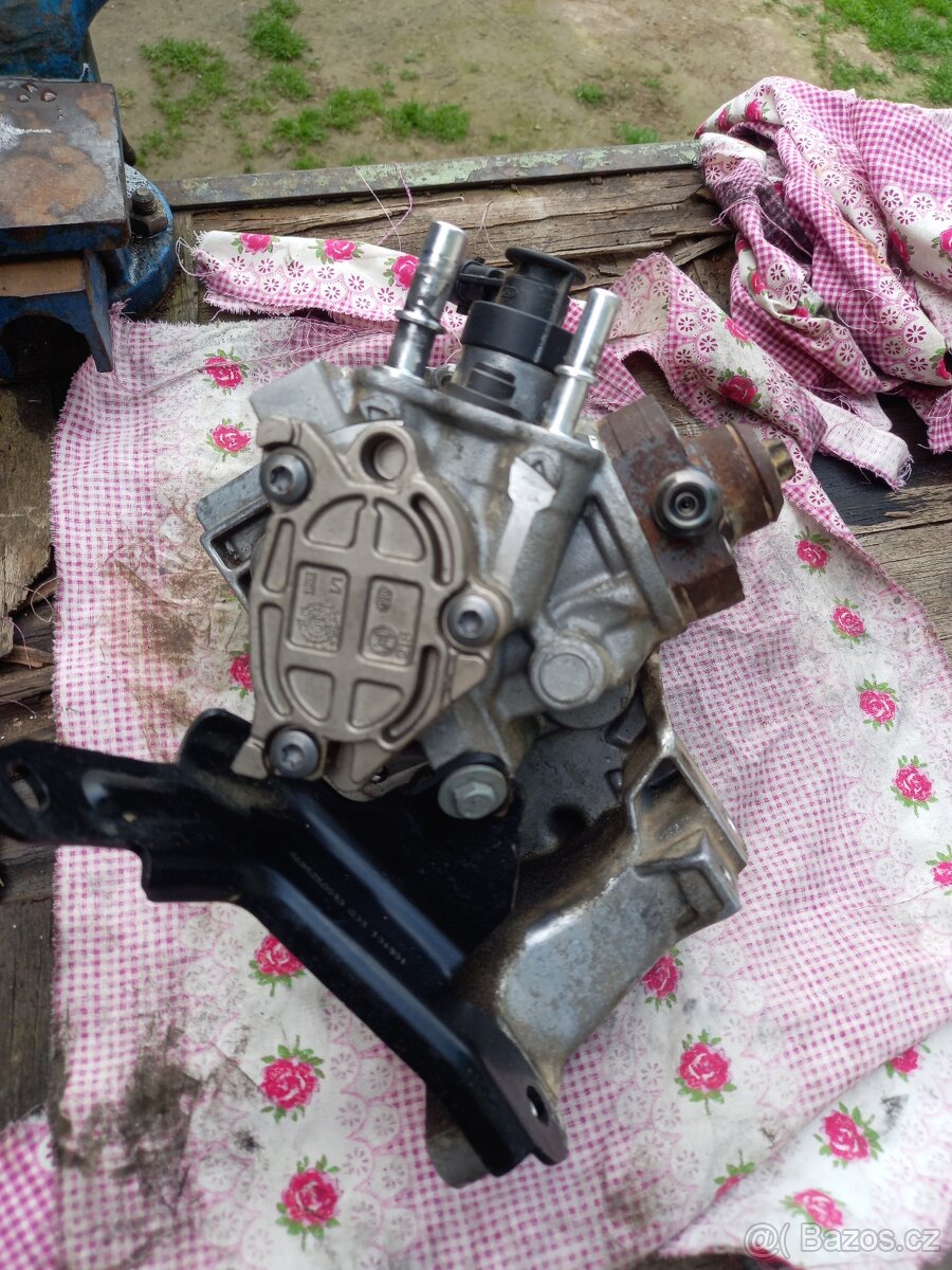 Vysokotlaké palivové čerpadlo Bosch 1.6 hdi e-hdi - 2