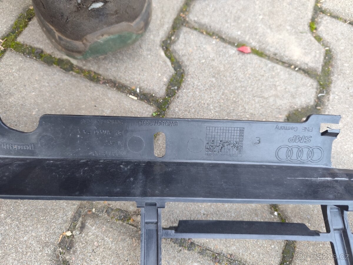 horní část nárazníku audi a4 b9 - 2