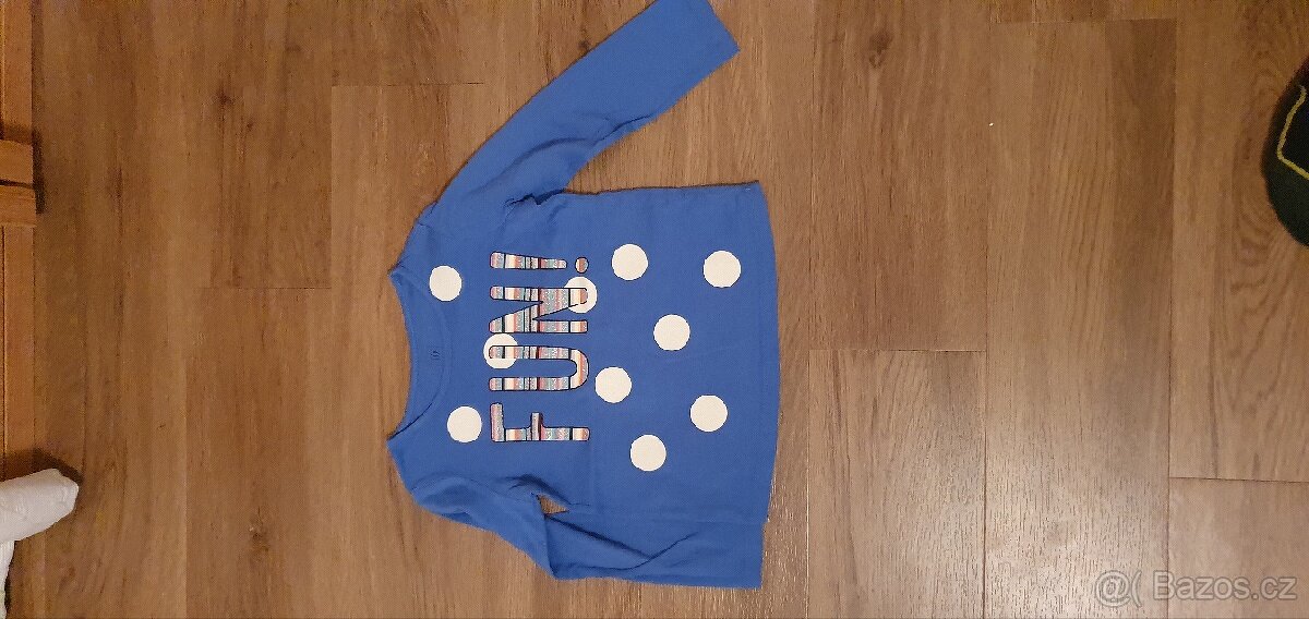 Dívčí trička GAP velikost 4-5 let - 2