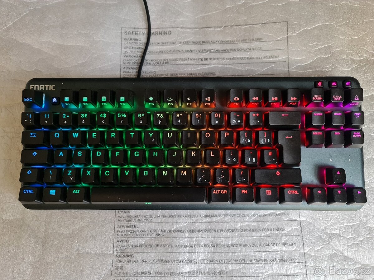 Fnatic mini STREAK Mechanical Gaming Keyboard - 2