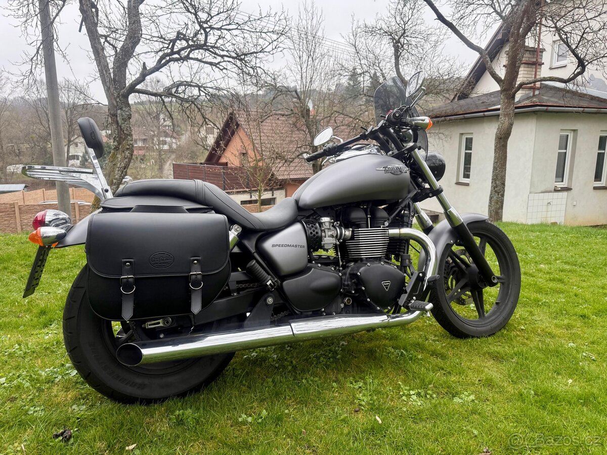Triumph Speedmaster 900 - 2