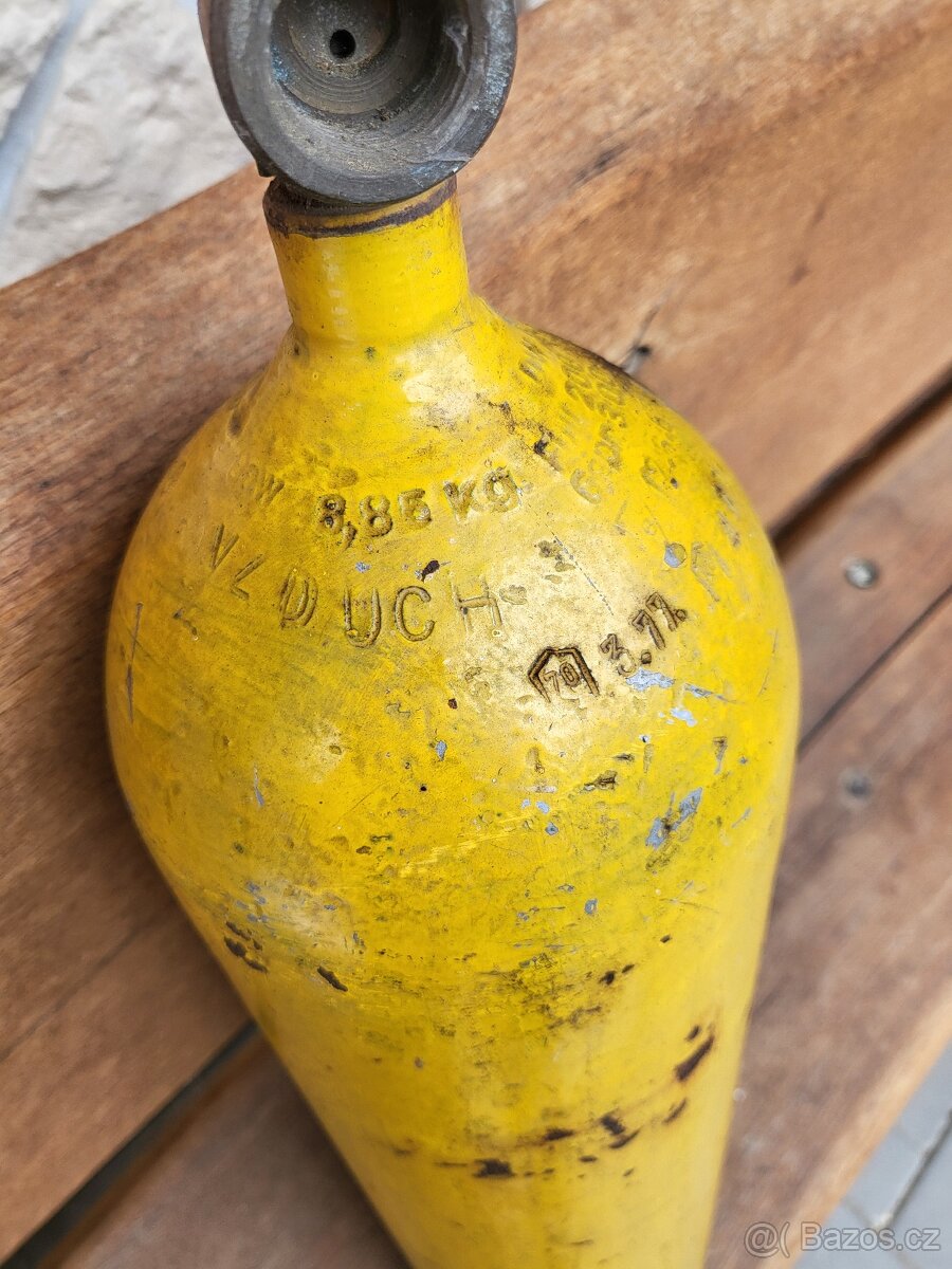 Tlaková láhev. - 2