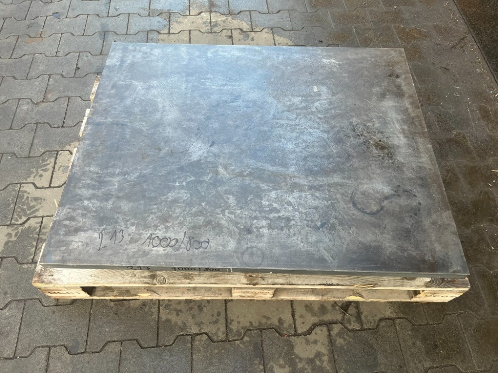 213. Pracovní deska, rýsovací, svařovací stůl 1000/800 - 2