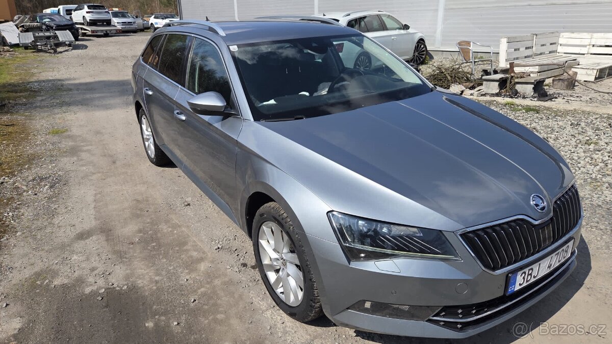 Škoda Superb 2018 - 2