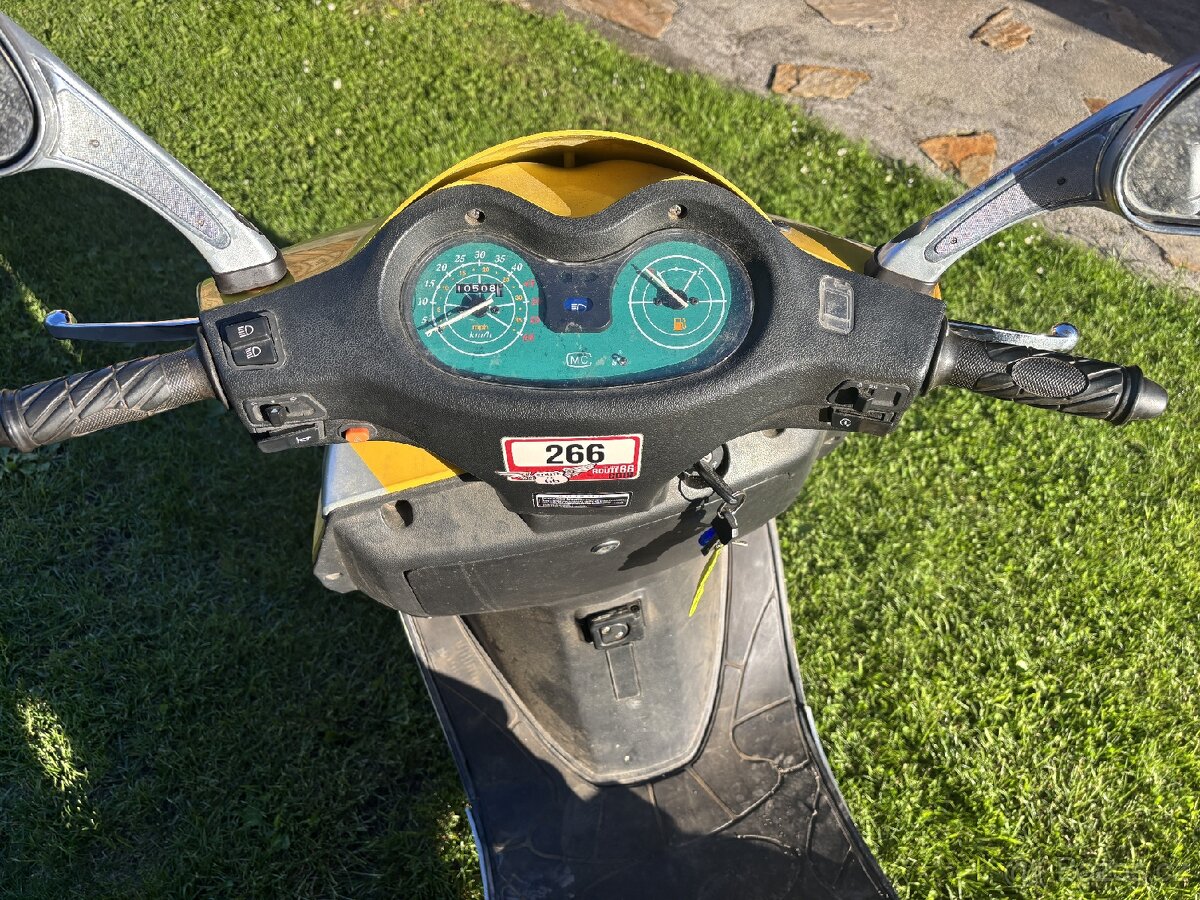 Skútr Yuki Matrix 50 - 2