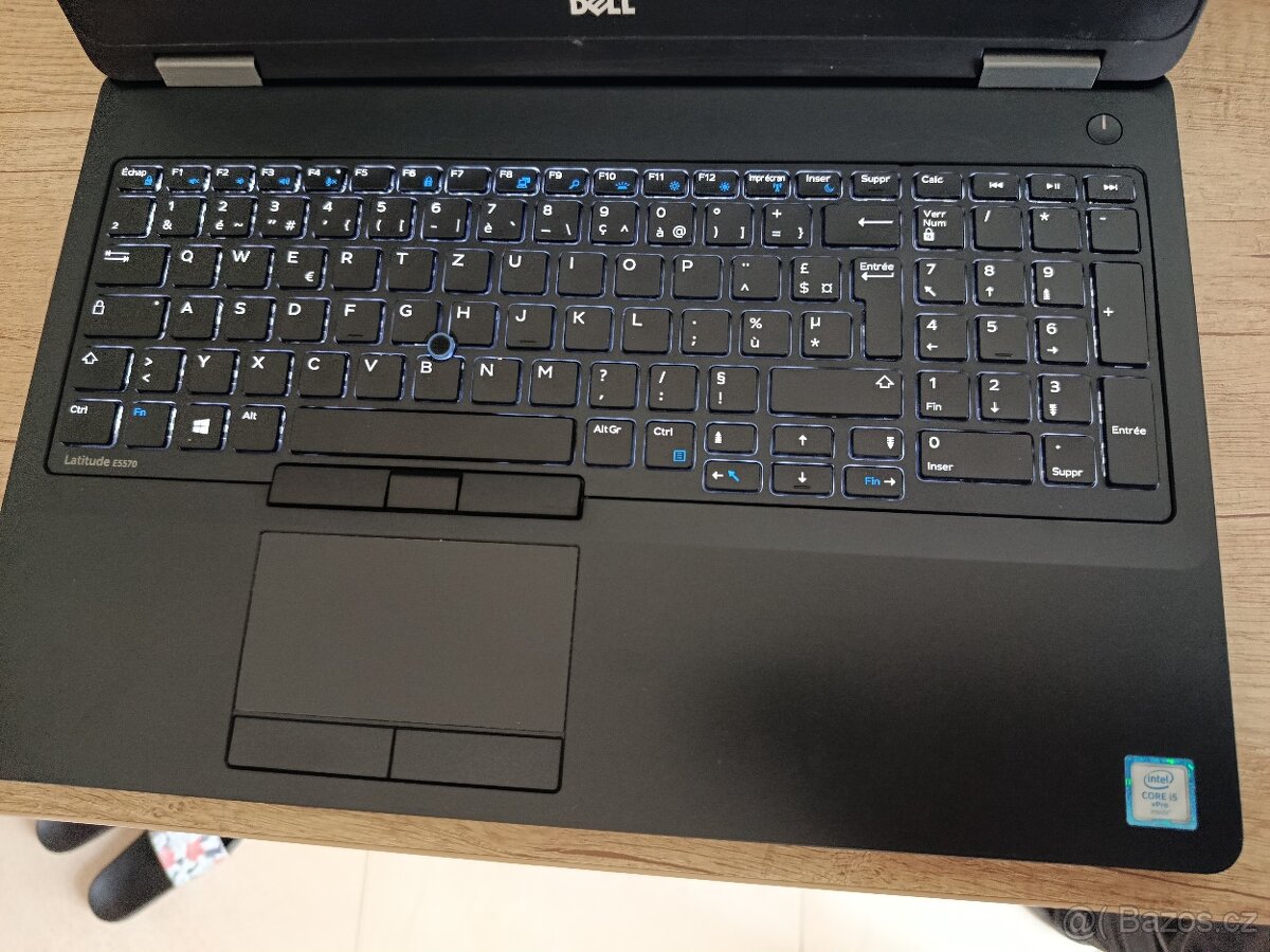 Dell 5570 i5 / 8 RAM / 256 SSD / Windows 11 - 2