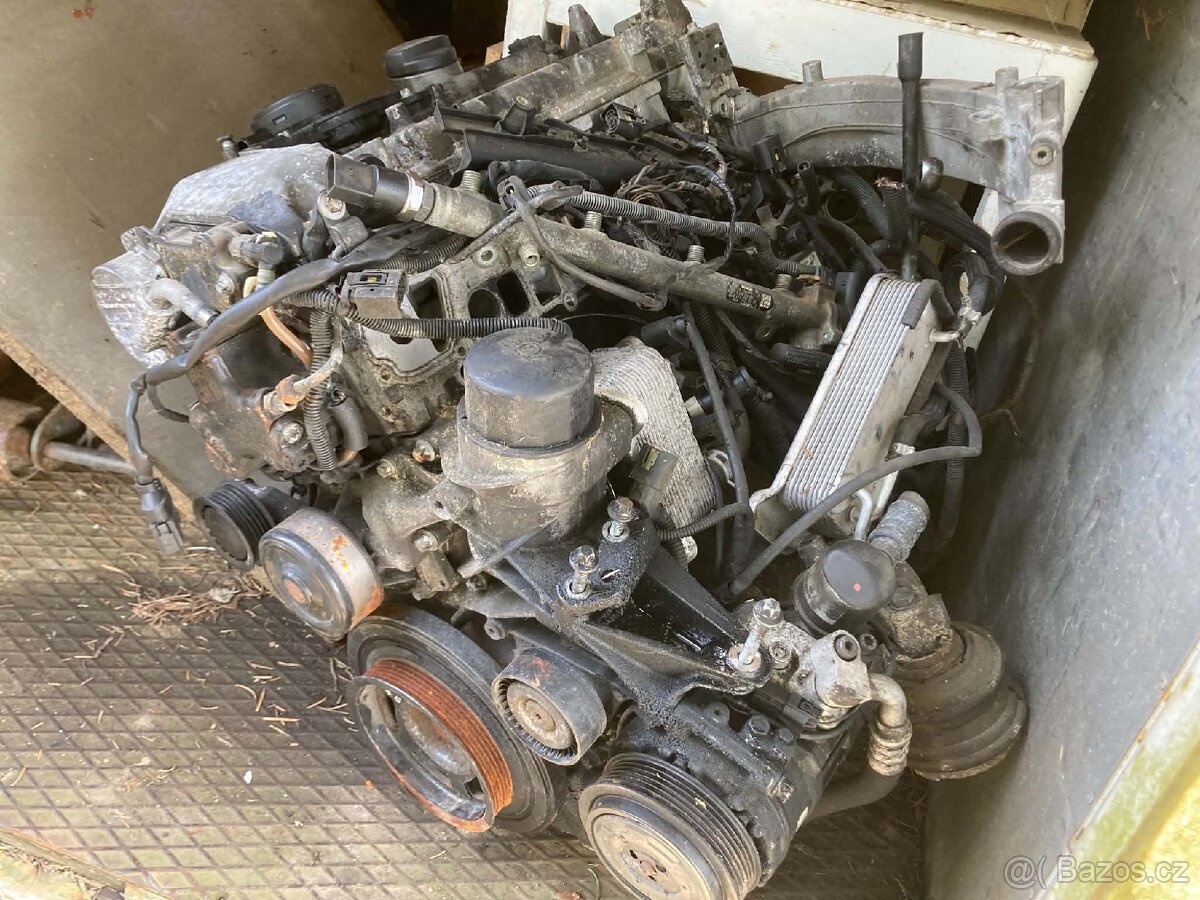 Motor Mercedes W203 220 CDI - 2