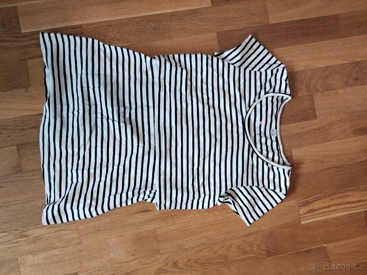 Kojící oblečení - 2