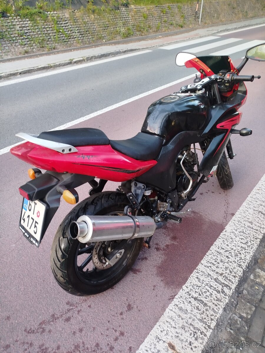 Motocykl Zipp pro 50 - 2