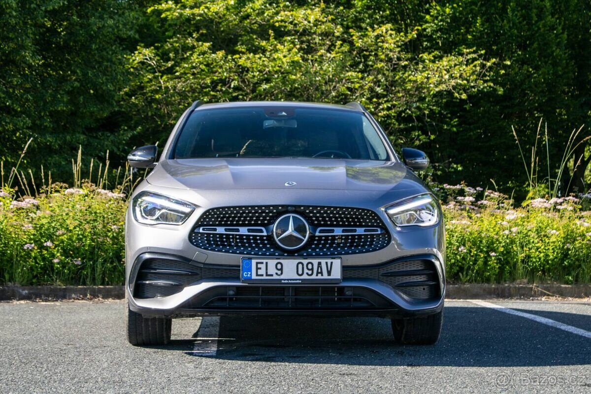 Mercedes-Benz GLA 250 e - 2