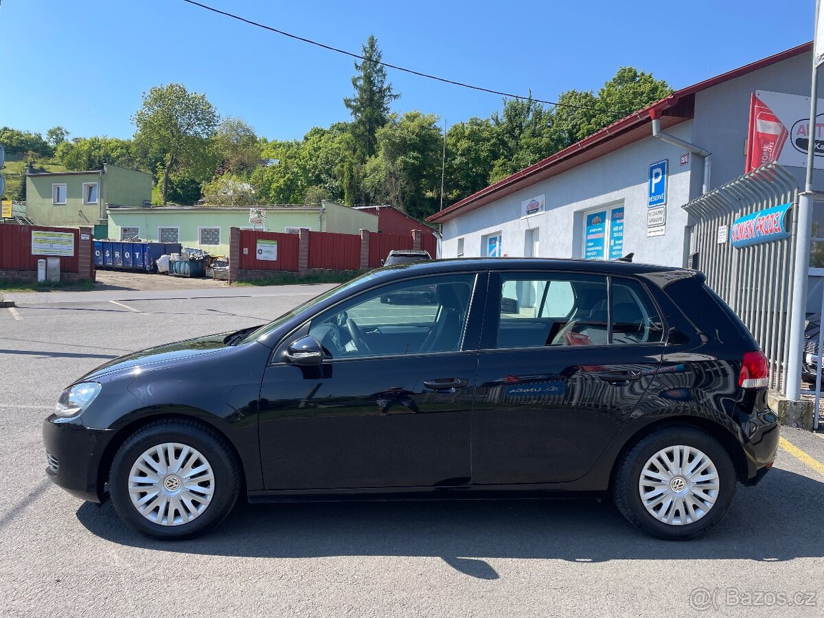 Volkswagen Golf, VI 1,2 77kW, NAVIGACE,SERVISKA - 2