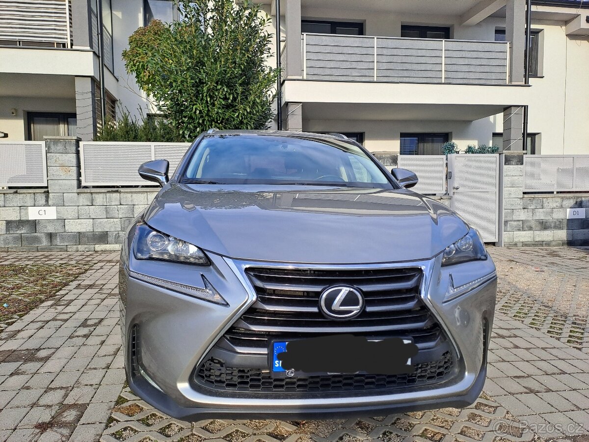 Lexus Nx 200t benzin awd novy olej v automate Top stav - 2