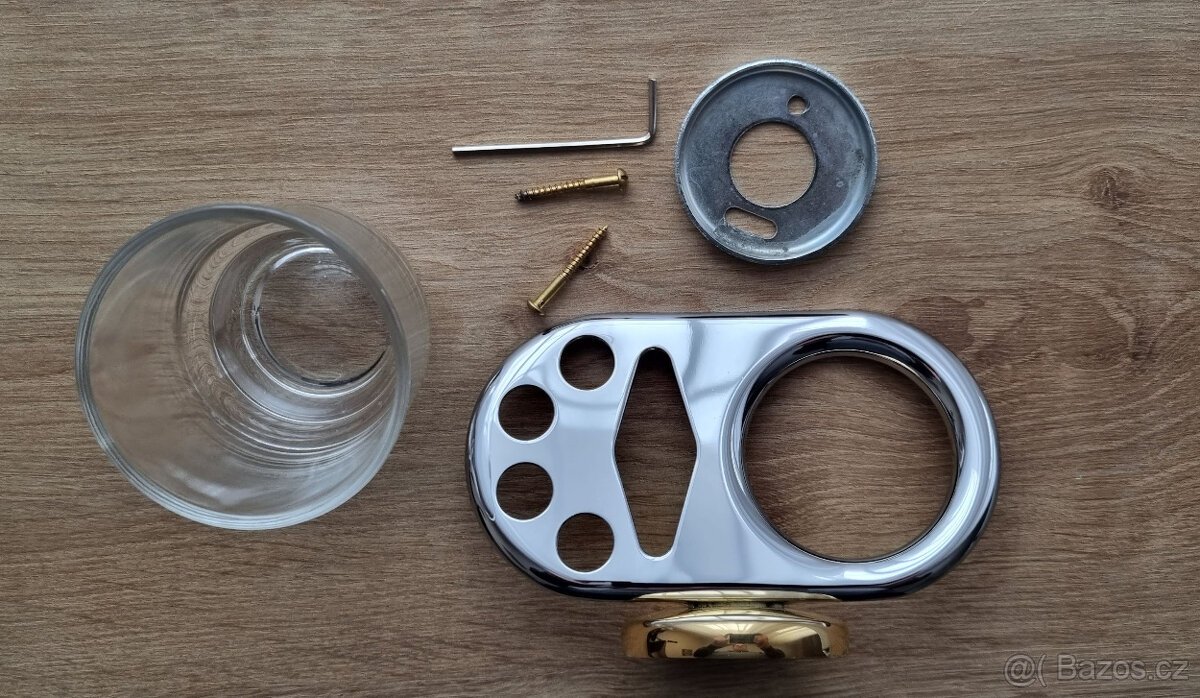 DRŽÁK KARTÁČKŮ, PASTY A SKLENIČKY METALIA 1 - 2