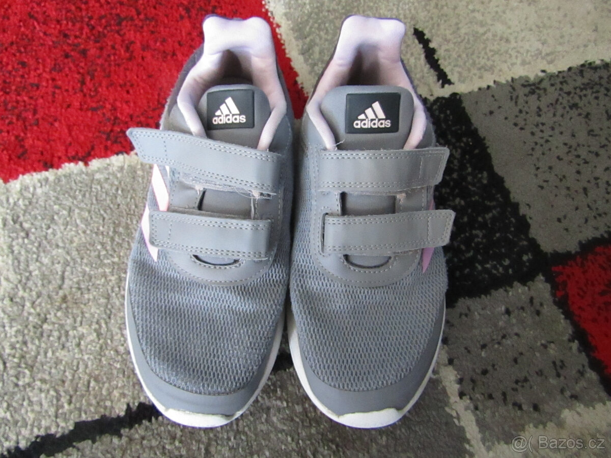 Botasky zn.Adidas v-35,baleríny zn.Baťa,Conversky - 2