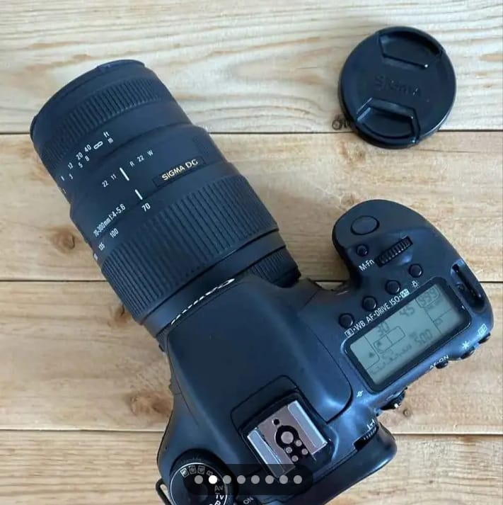 Digitální zrcadlovka Canon EOS 7D - 2