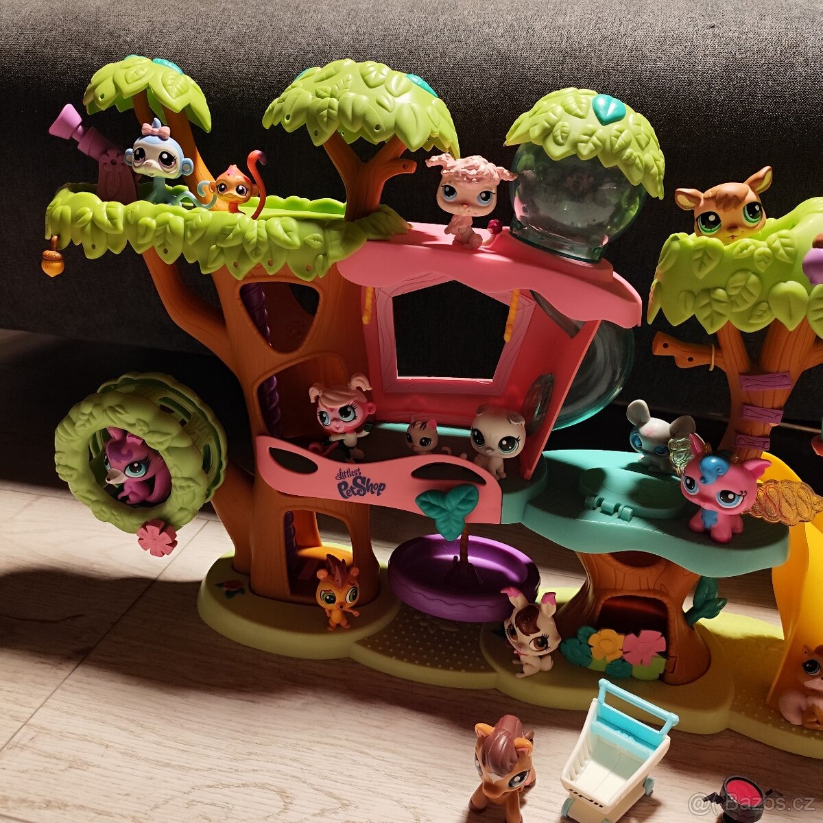 LPS krásná sadička stromový domeček zvířátka a doplňky - 2