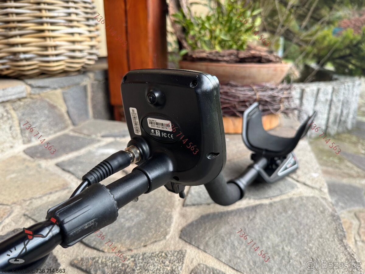 Detektor kovů Makro Racer 2 - 2