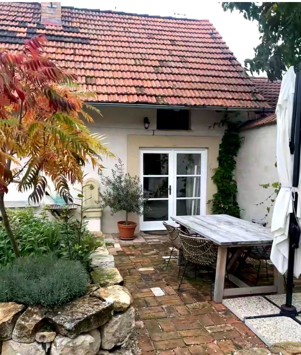 Rodinný dům k pronájmu - 2