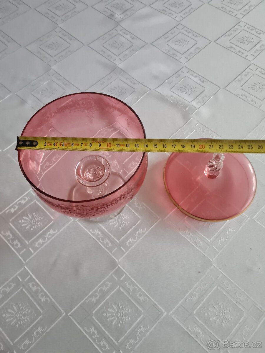 Skleněná dóza - 2