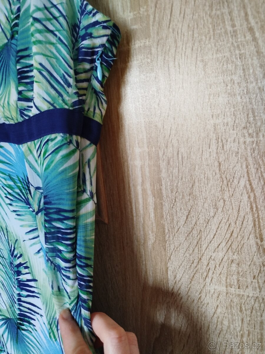 Lehké dámské šaty - 2