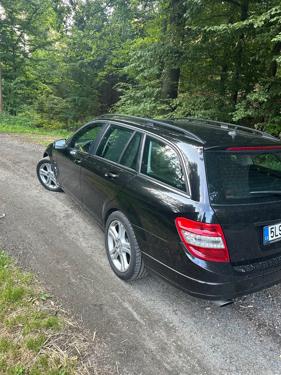 Mercedes w204 c220 - 2