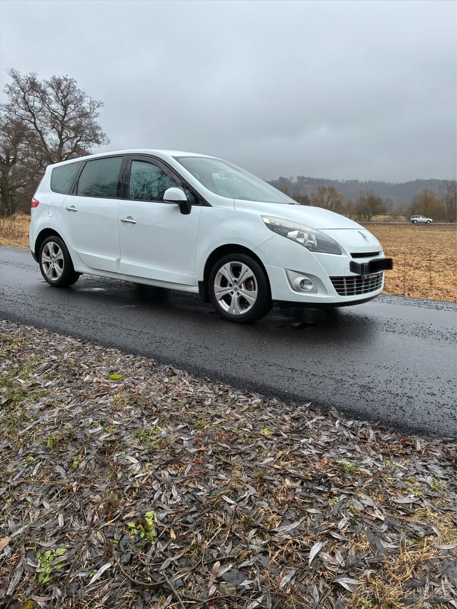 Renault Megane scenic - 2
