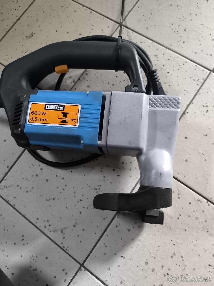 Nůžky na plech. - 2