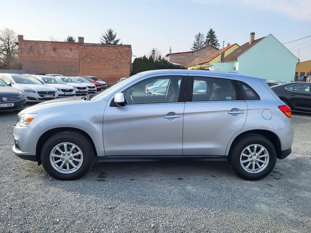 MITSUBISHI ASX 1.6 MIVEC 86kW 2WD INVITE+ ČR - MÁLO NAJETO - 2
