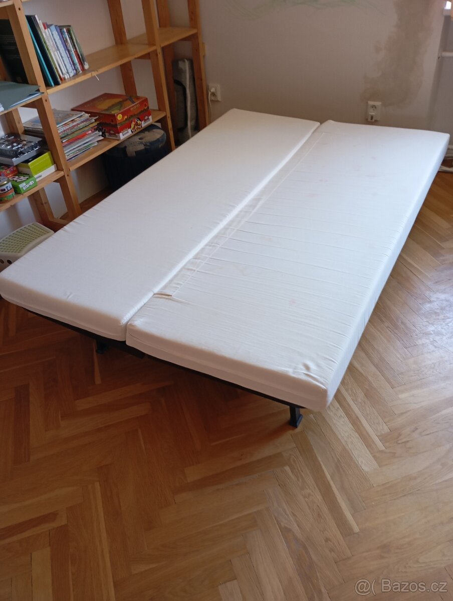 Rozkládací gauč - 2