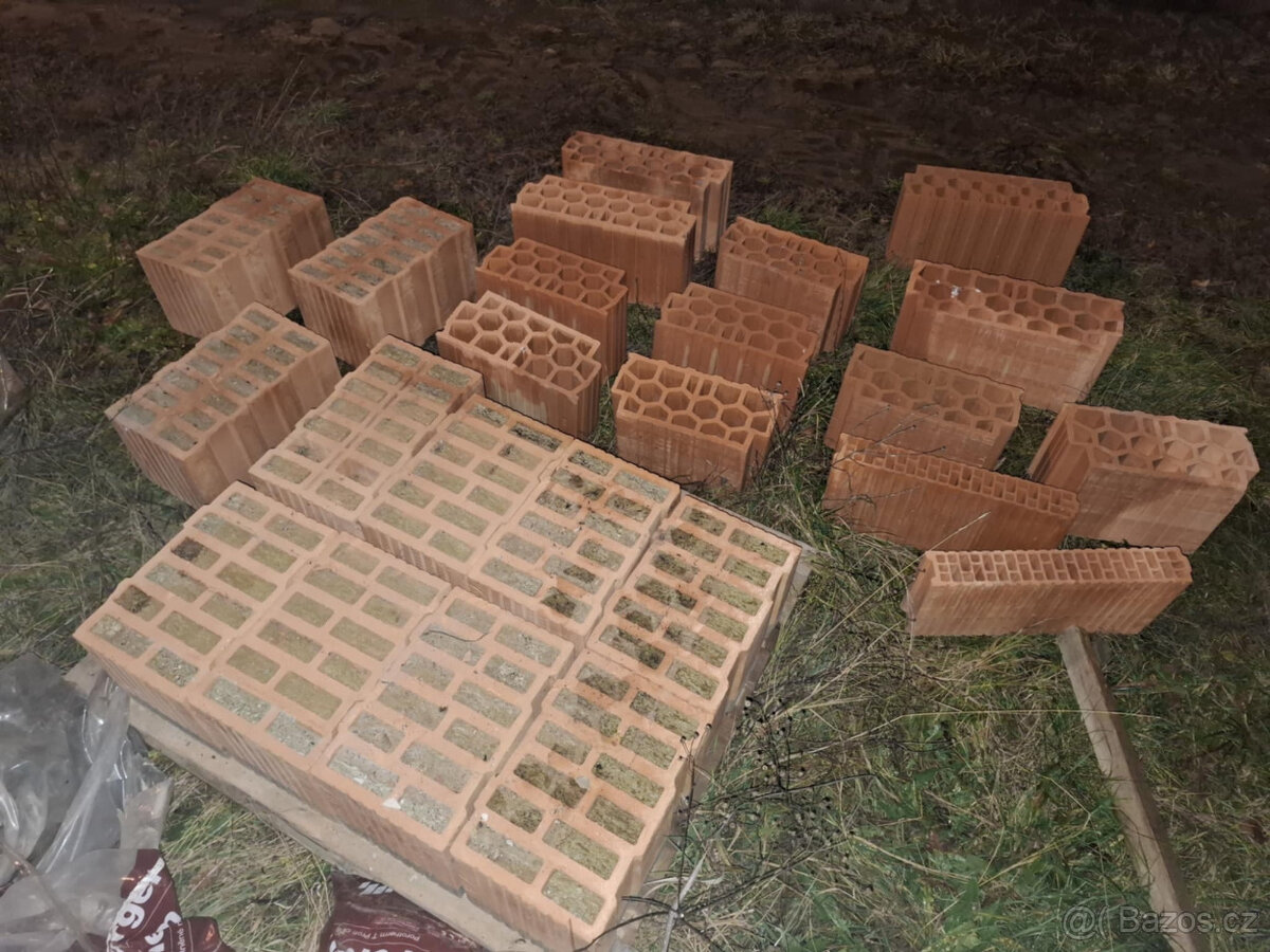 Cihly Phorotherm - 2