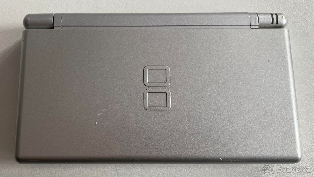 Nintendo DS Lite Metallic Silver + 8gb - 2