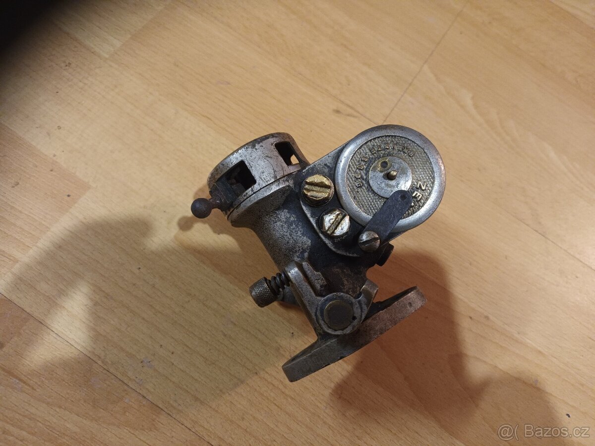 Karbec zenith bronzový - 2