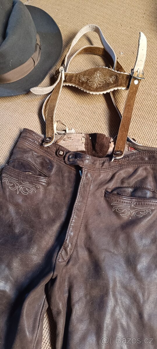 Kožené kalhoty svetr klobouk Kukla kabátek - 2