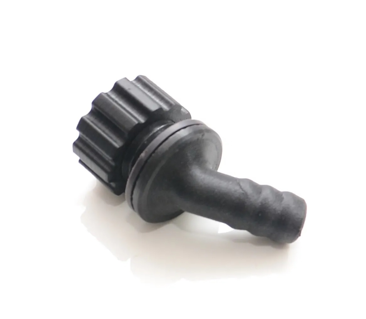 Hadicová průchodka - 2