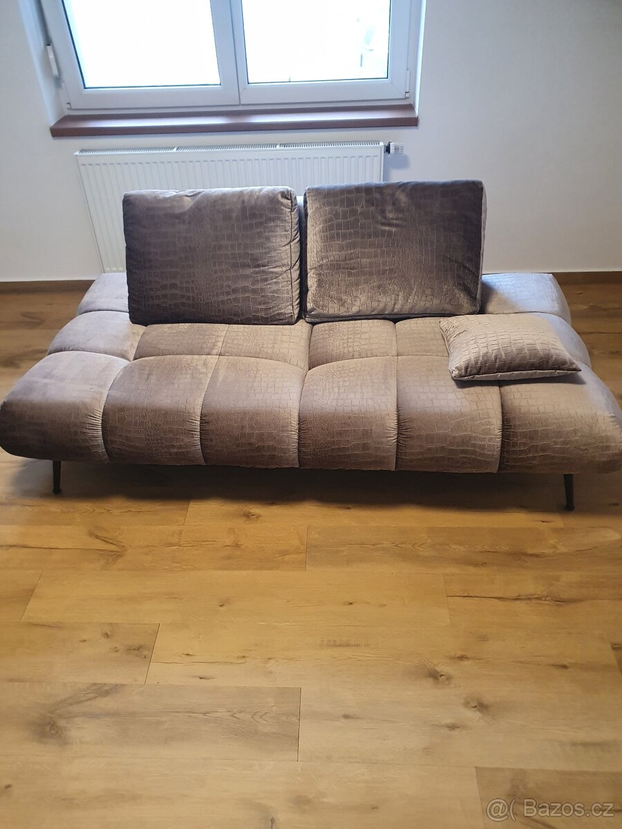 Nevyužitá sedačka - 2