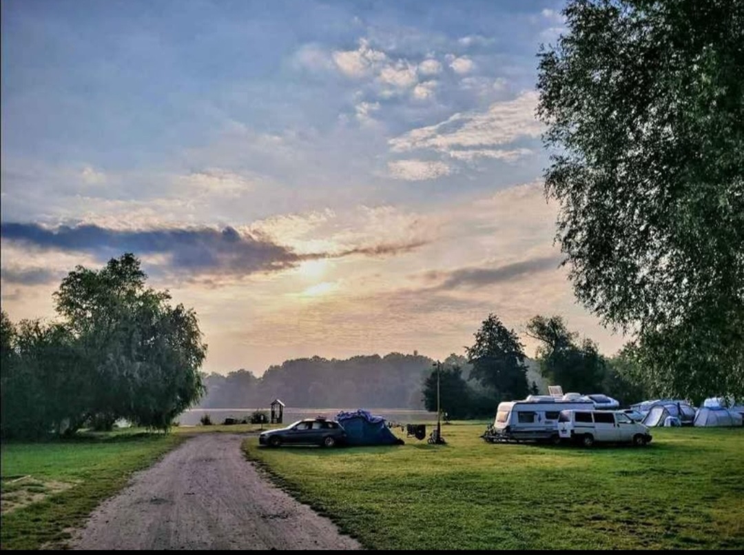 Kemp Ostrá pronájem míst pro karavany - 2