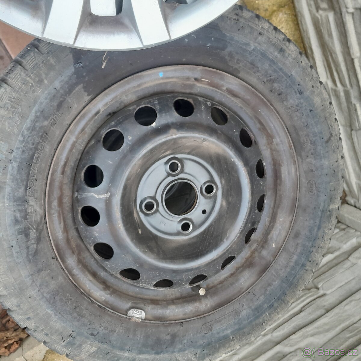 Plechové disky + zimni pneu Hyundai i 20 14" - 2