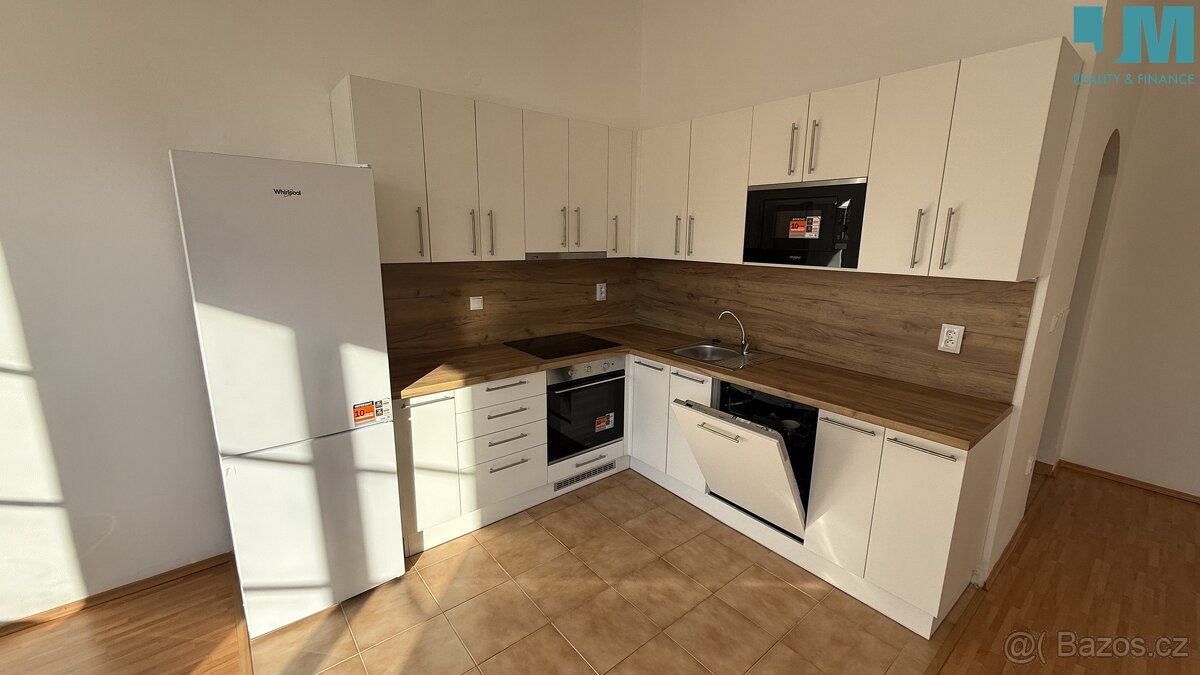 Pronájem bytu v rodinném domě 68 m², Třebíč - Vnitřní Město - 2