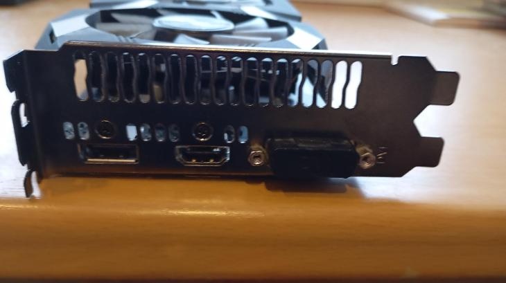Grafická karta Asus Dual GeForce GTX 1650 - 2