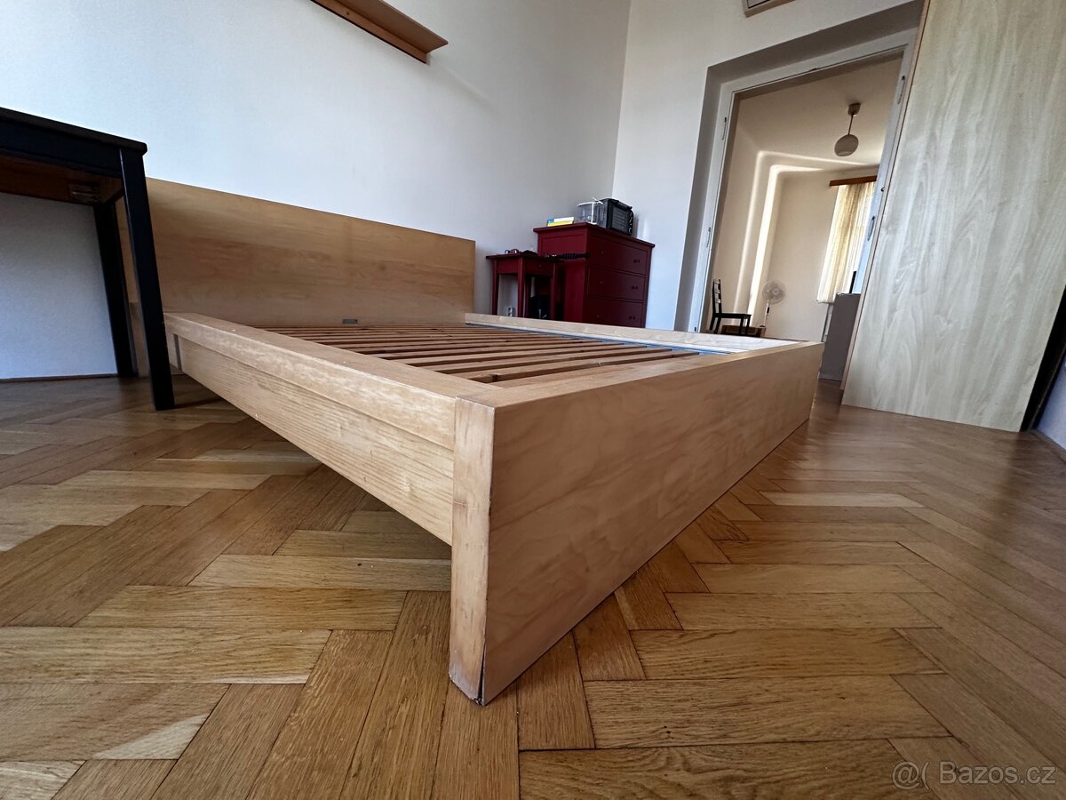 Postel 180x200 IKEA - 2