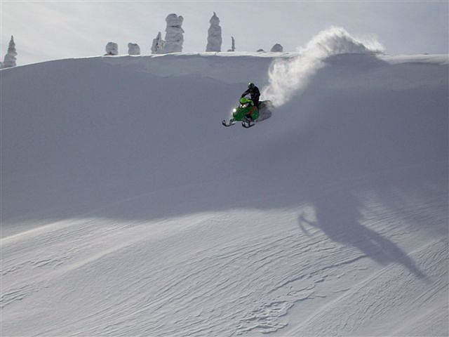 Skútr Arctic Cat M7 - mountain - 2