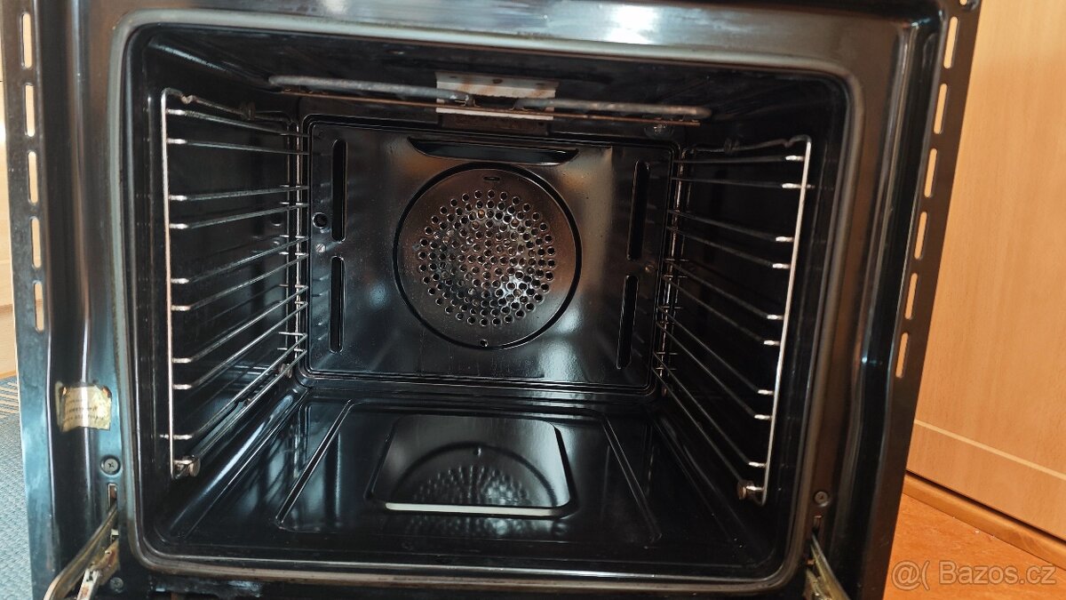 Horkovzdušná trouba Mora - 2